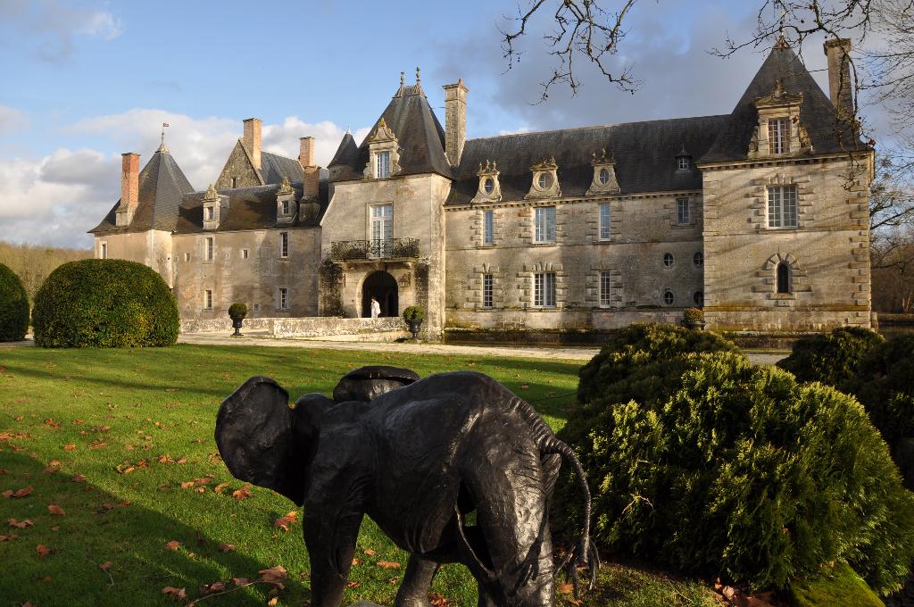 Château des Granges à Suilly la Tour