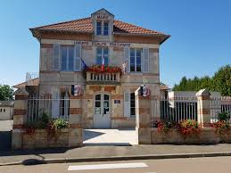 Mairie de Suilly la Tour